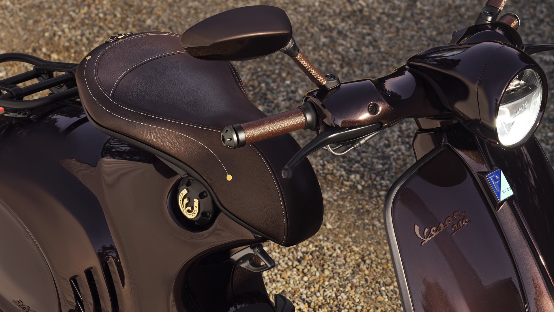 Vespa 946 Horse 2026 ra mắt, chỉ 888 xe toàn cầu Vespa 946 Horse 2026 ra mắt, chỉ 888 xe toàn cầu