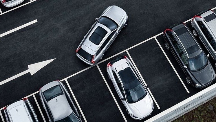 Chuyên gia khuyến cáo nguyên tắc an toàn khi lùi xe, sau vụ tai nạn tại phố Khâm Thiên