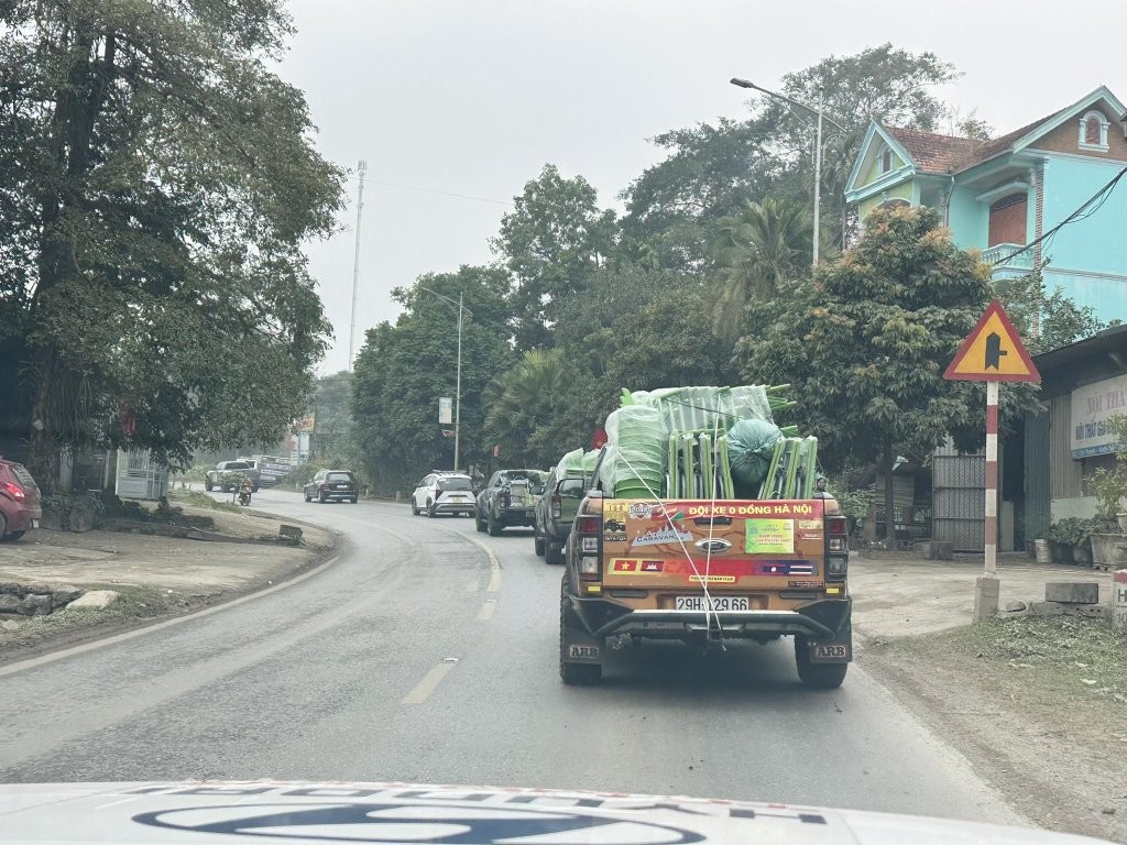 Ford đồng hành cùng “Sưởi ấm bản cao 2025” trên hành trình mang hơi ấm tới Bó Sinh