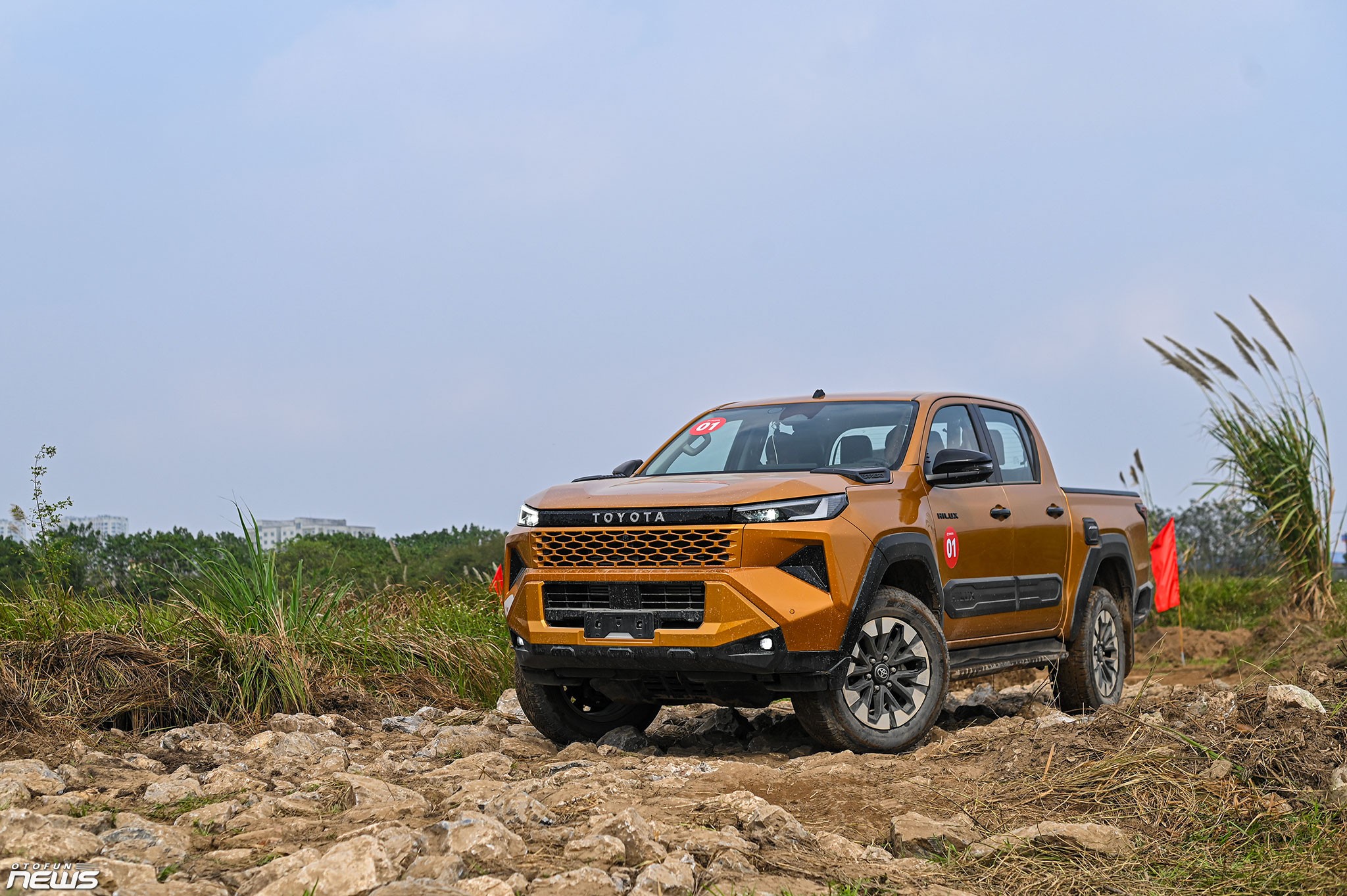 Toyota Hilux bán vượt Ford Ranger tháng 2/2026 Toyota Hilux bán vượt Ford Ranger tháng 2/2026