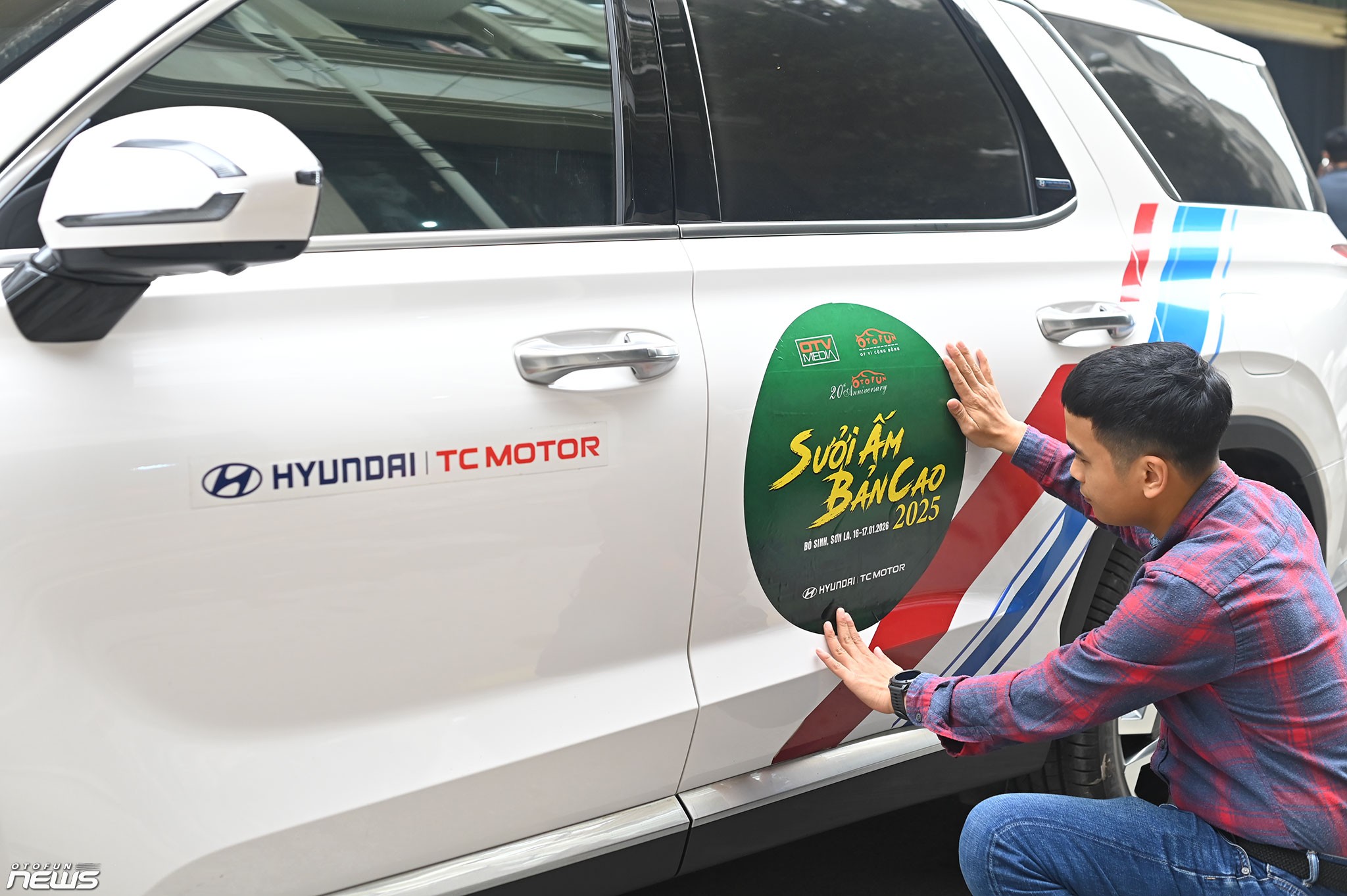 Sưởi Ấm Bản Cao 2025 - Phần 1: Hướng về Bó Sinh Sưởi Ấm Bản Cao 2025 - Phần 1: Hướng về Bó Sinh