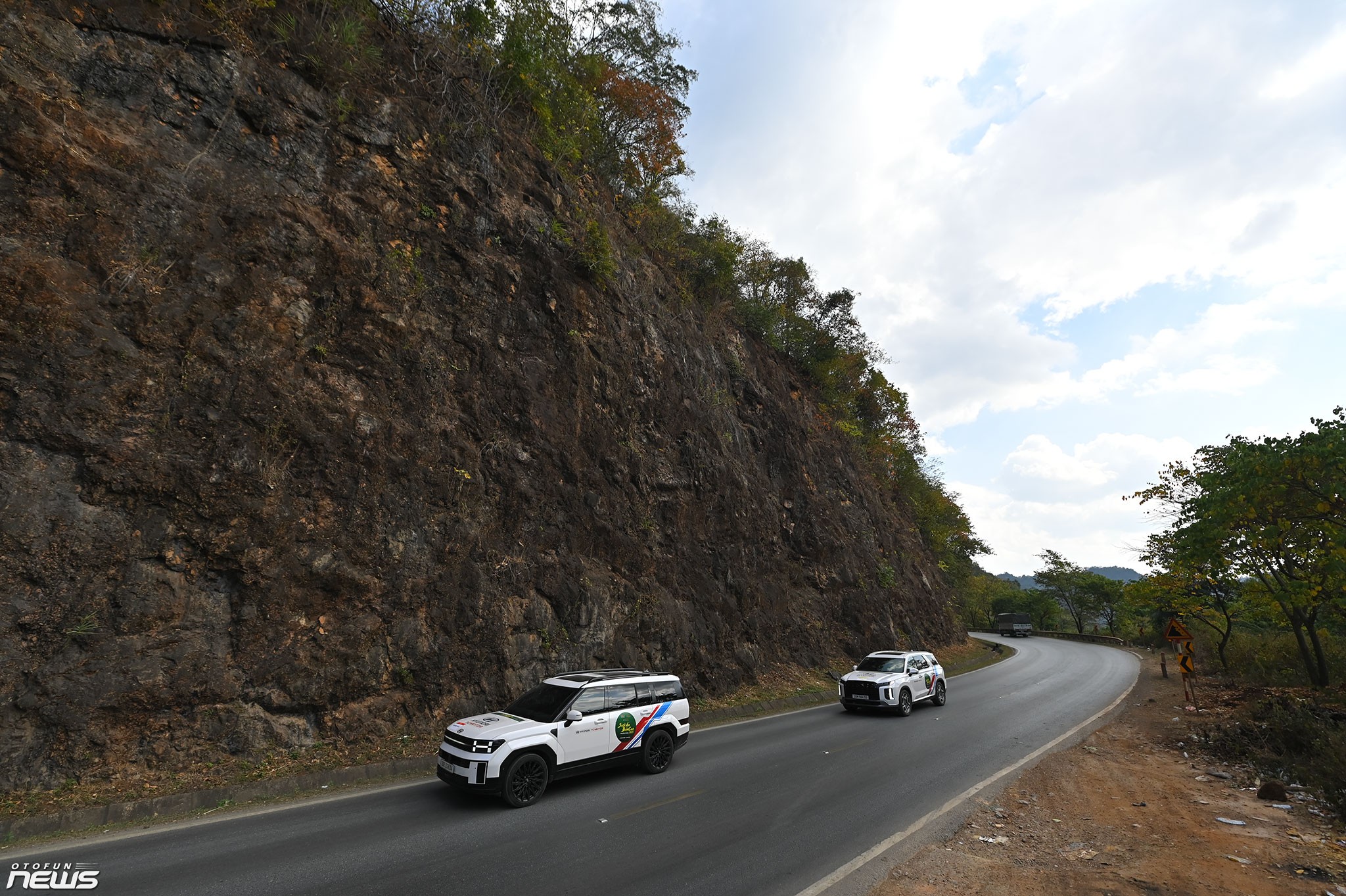 Sưởi Ấm Bản Cao 2025 - Phần 1: Hướng về Bó Sinh Sưởi Ấm Bản Cao 2025 - Phần 1: Hướng về Bó Sinh