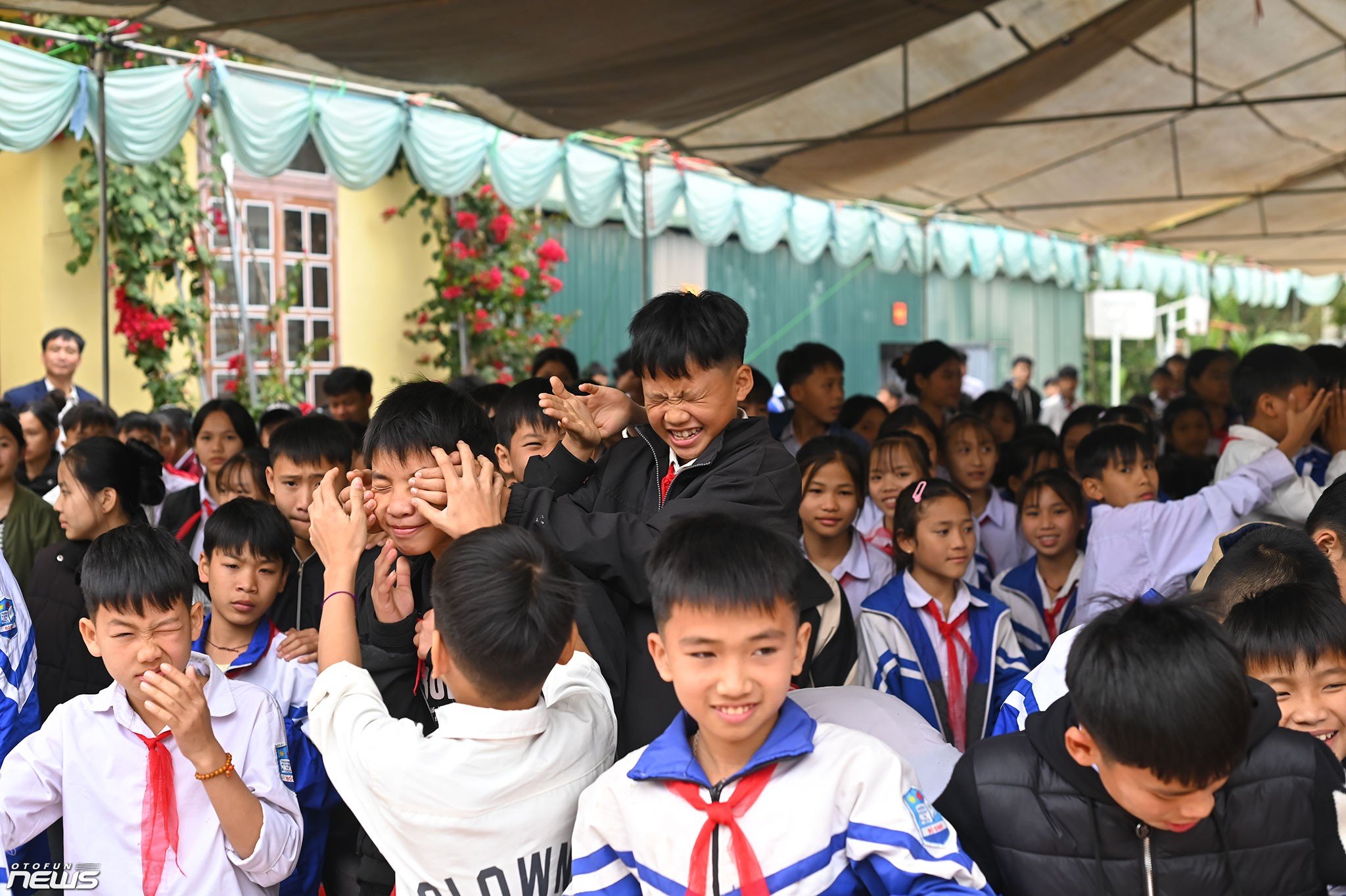 Sưởi Ấm Bản Cao (SABC) 2025 - Phần 2: Những nụ cười ở Bó Sinh