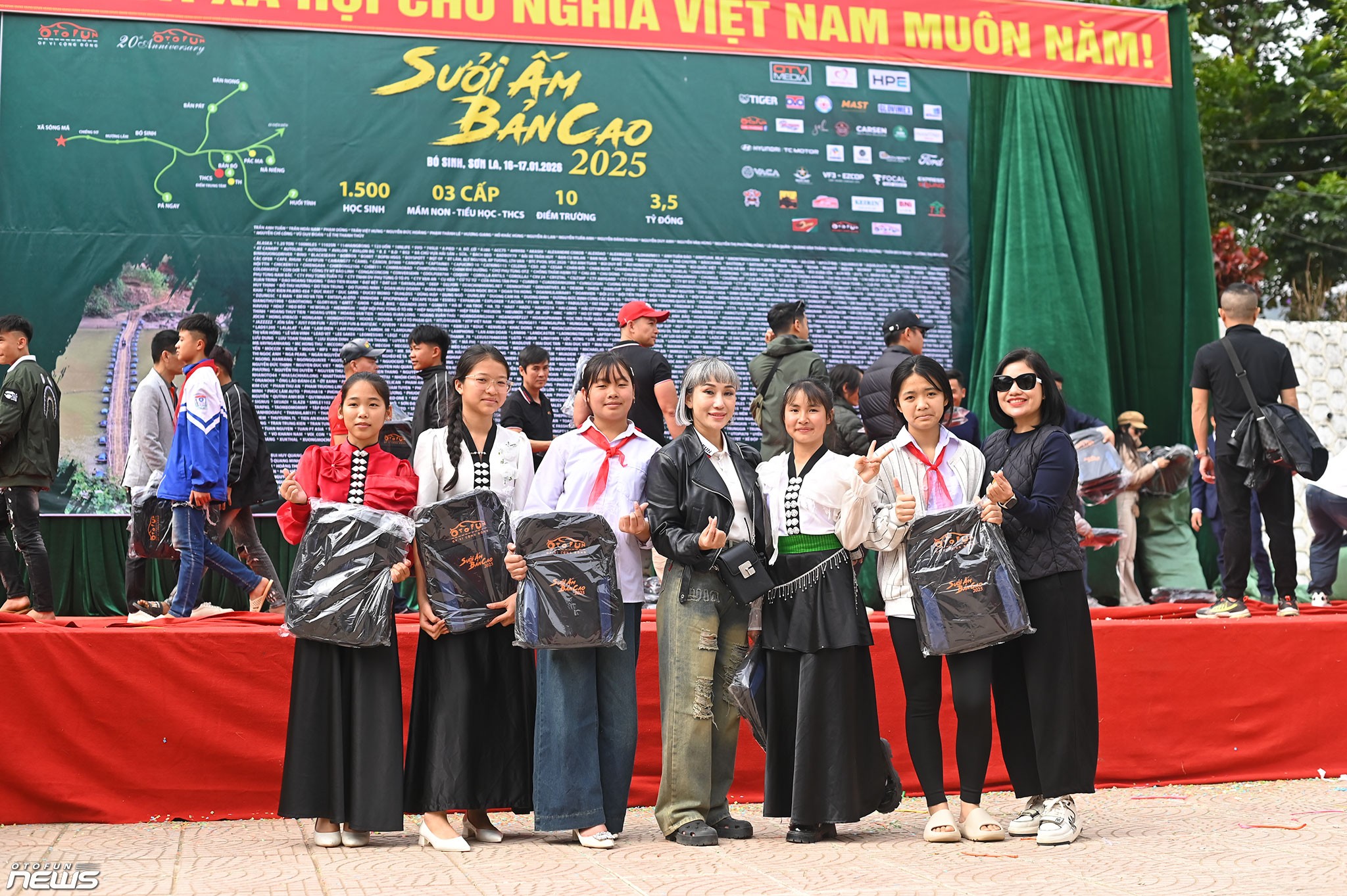 Sưởi Ấm Bản Cao (SABC) 2025 - Phần 2: Những nụ cười ở Bó Sinh