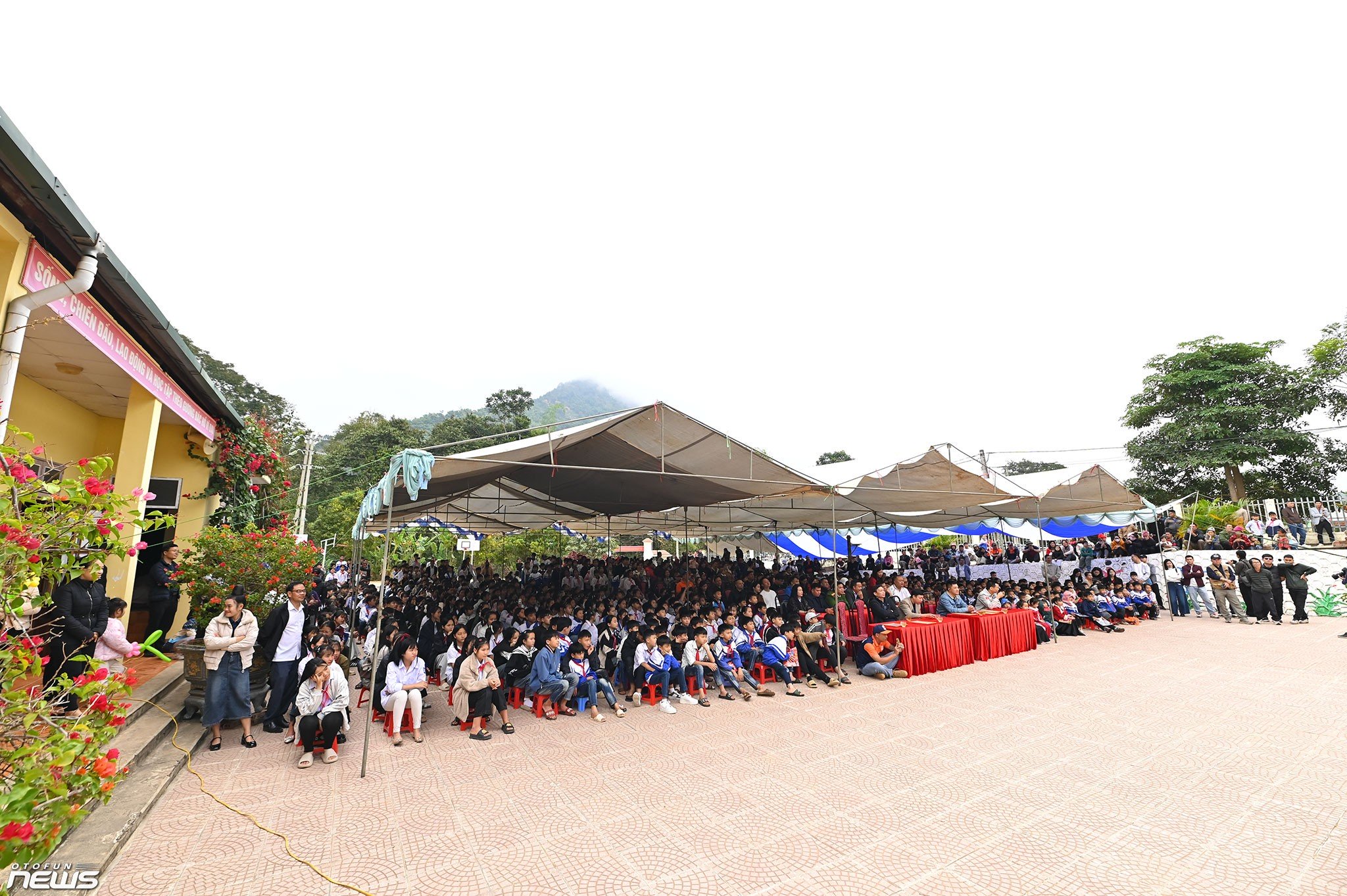 Sưởi Ấm Bản Cao (SABC) 2025 - Phần 2: Những nụ cười ở Bó Sinh