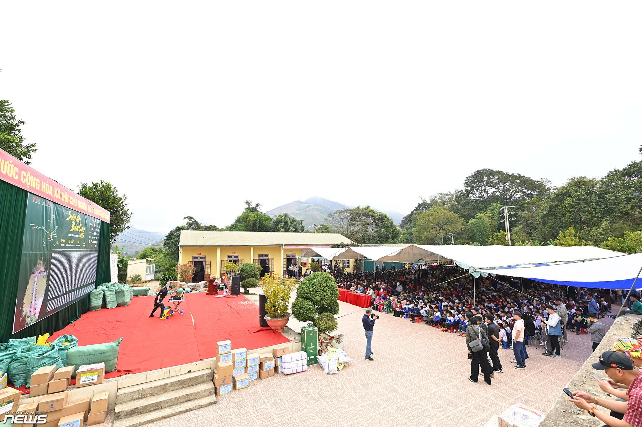 Sưởi Ấm Bản Cao (SABC) 2025 - Phần 2: Những nụ cười ở Bó Sinh