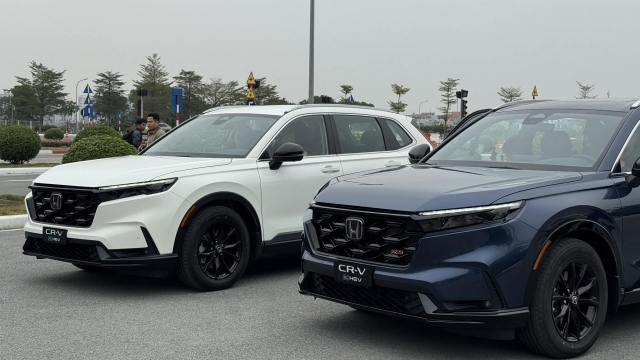 Honda CR-V e:HEV 2026 có giá bán chính thức từ 1,17 tỷ đồng