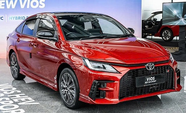 Toyota Vios hybrid tiếp tục ra mắt tại Malaysia