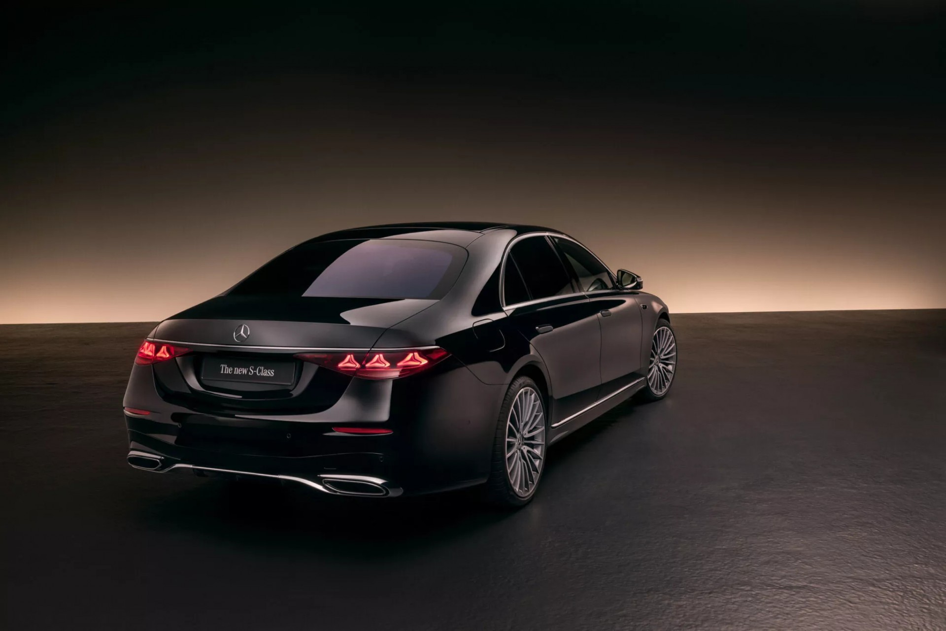 Phía sau của Mercedes-Benz S-Class 2027