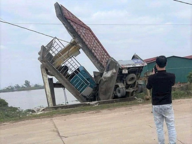 Tổng hợp tin tức tai nạn giao thông mới nhất ngày hôm nay 5/2/2026