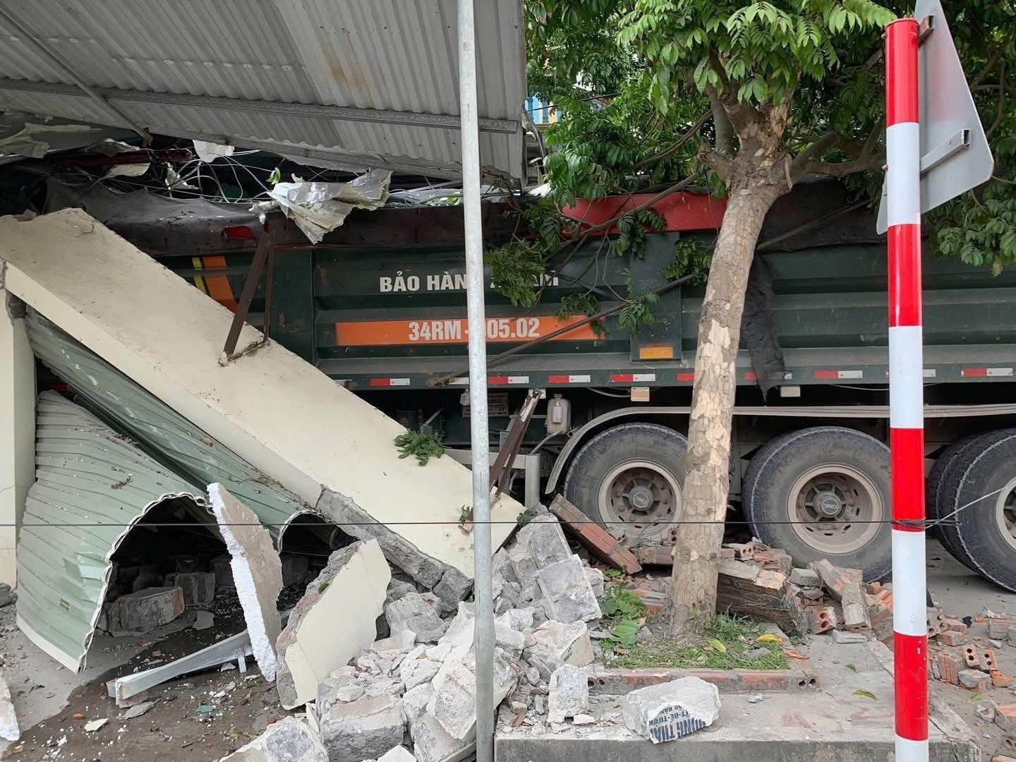 Tổng hợp tin tức tai nạn giao thông mới nhất ngày hôm nay 6/2/2026