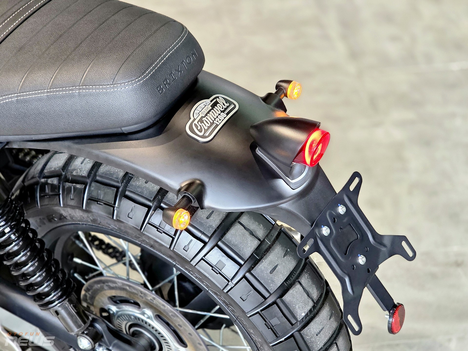 Mô tô cổ điển Brixton Cromwell 1200 2026 về Việt Nam, giá 288 triệu đồng Mô tô cổ điển Brixton Cromwell 1200 2026 về Việt Nam, giá 288 triệu đồng