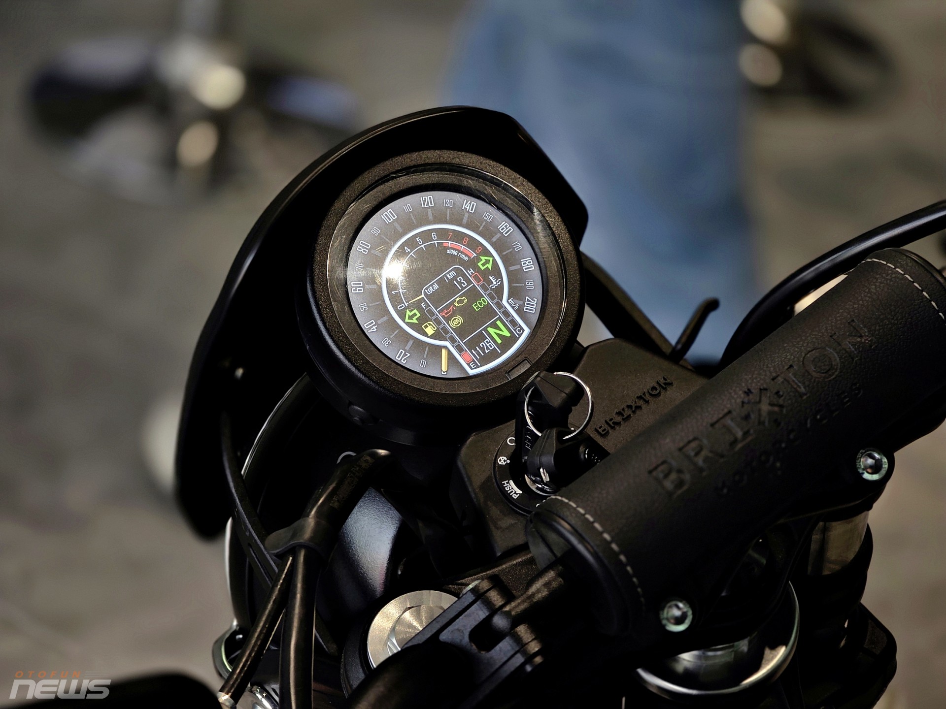 Mô tô cổ điển Brixton Cromwell 1200 2026 về Việt Nam, giá 288 triệu đồng Mô tô cổ điển Brixton Cromwell 1200 2026 về Việt Nam, giá 288 triệu đồng