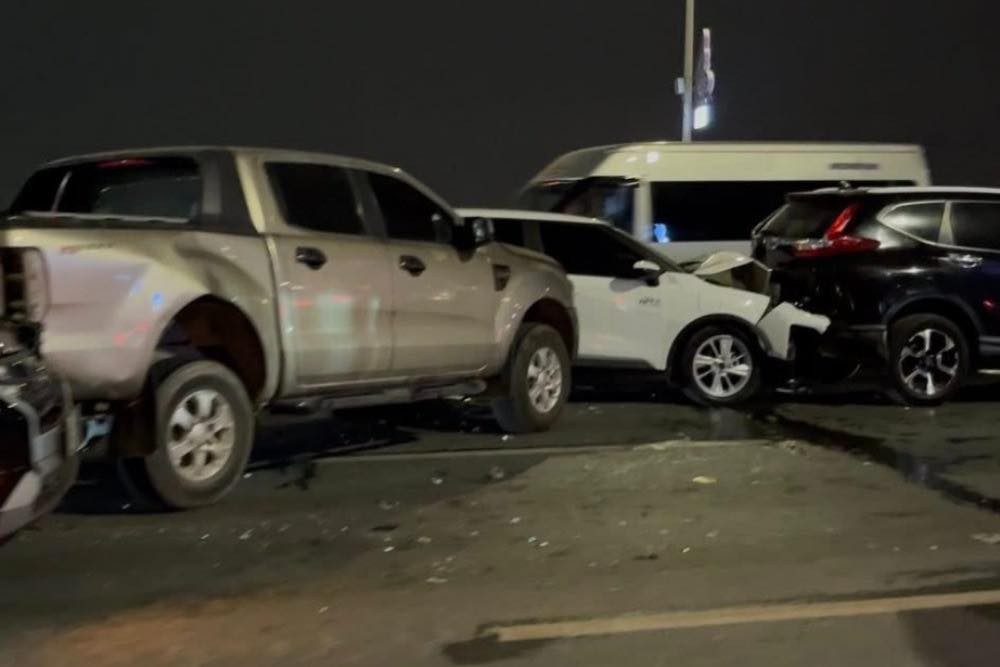 Liên tiếp các vụ tai nạn giao thông ô tô liên hoàn trên cả nước