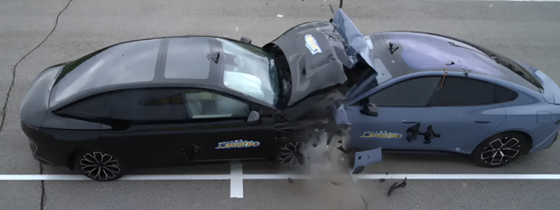 KOL bị bắt vì video Xiaomi SU7 và chạm Zeekr 007