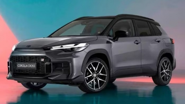 Toyota Corolla Cross HEV GR Sport 2026 ra mắt, giá quy đổi gần 1 tỷ đồng