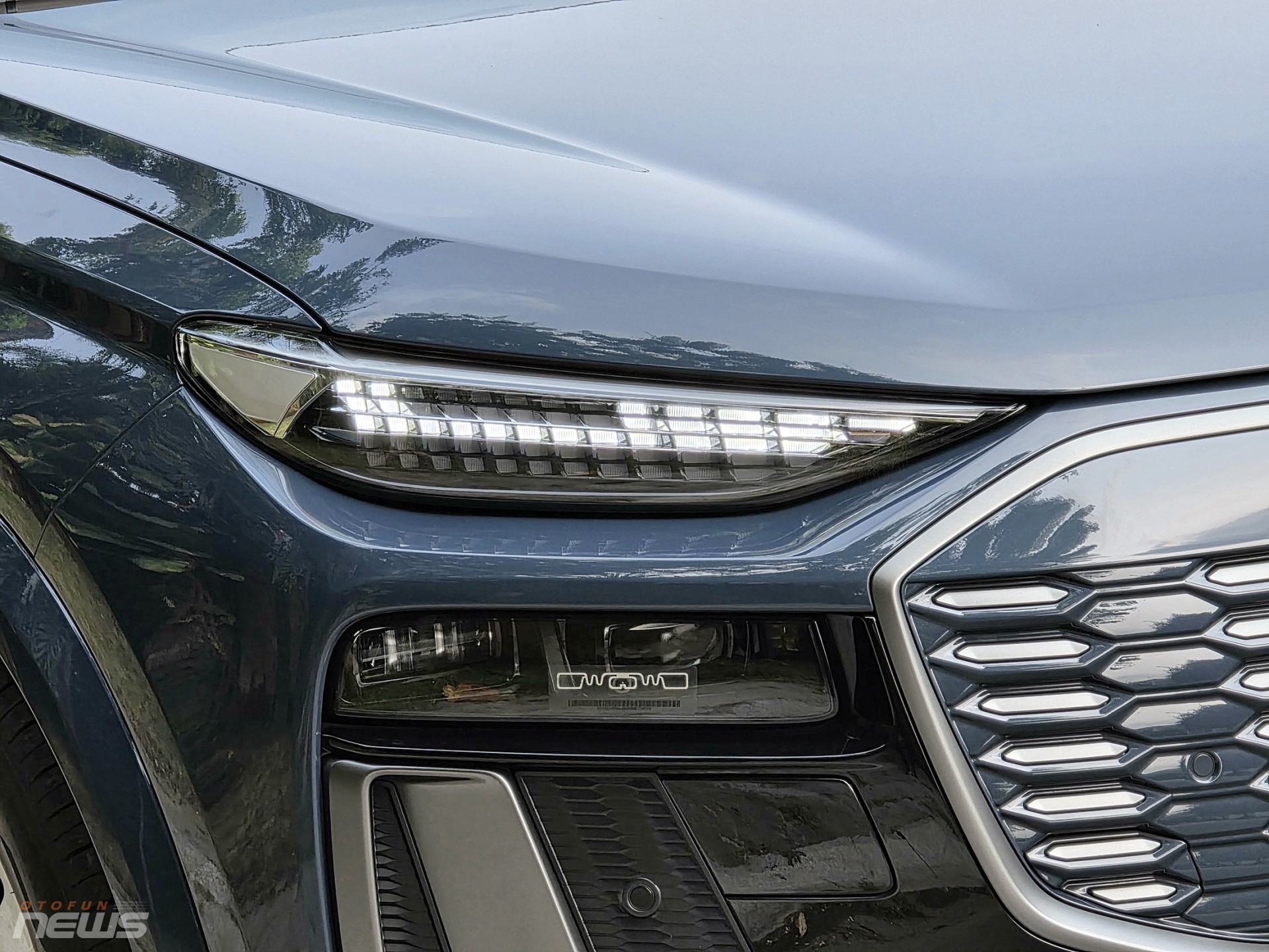 Cận cảnh Audi Q6 e tron giá 3,19 tỷ đồng