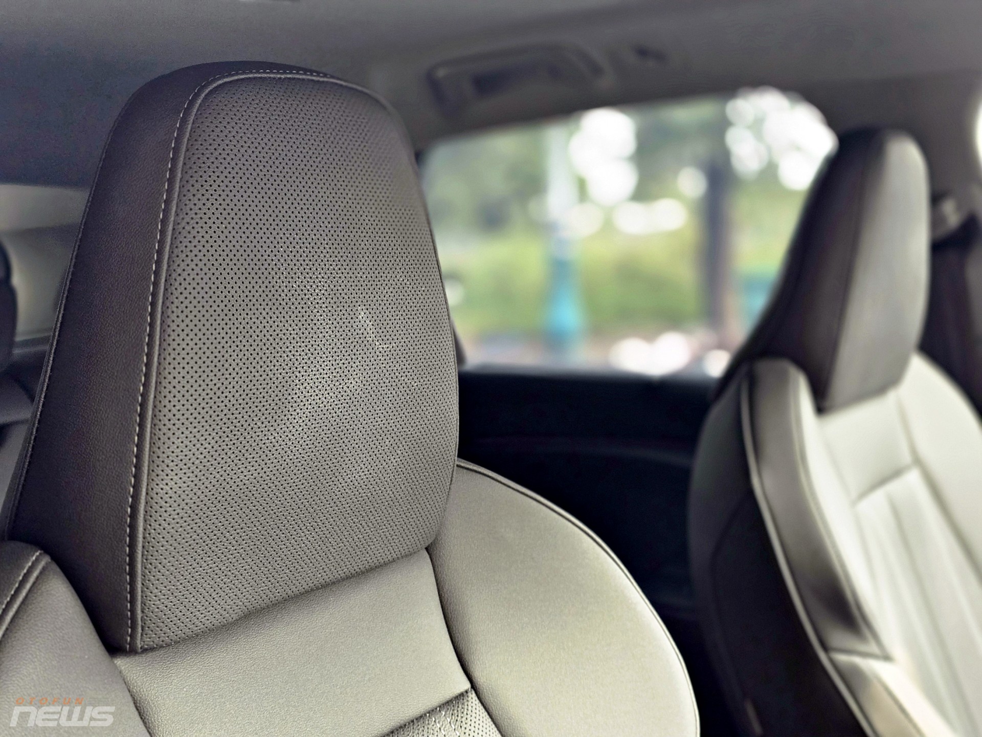 Cận cảnh Audi Q6 e tron giá 3,19 tỷ đồng