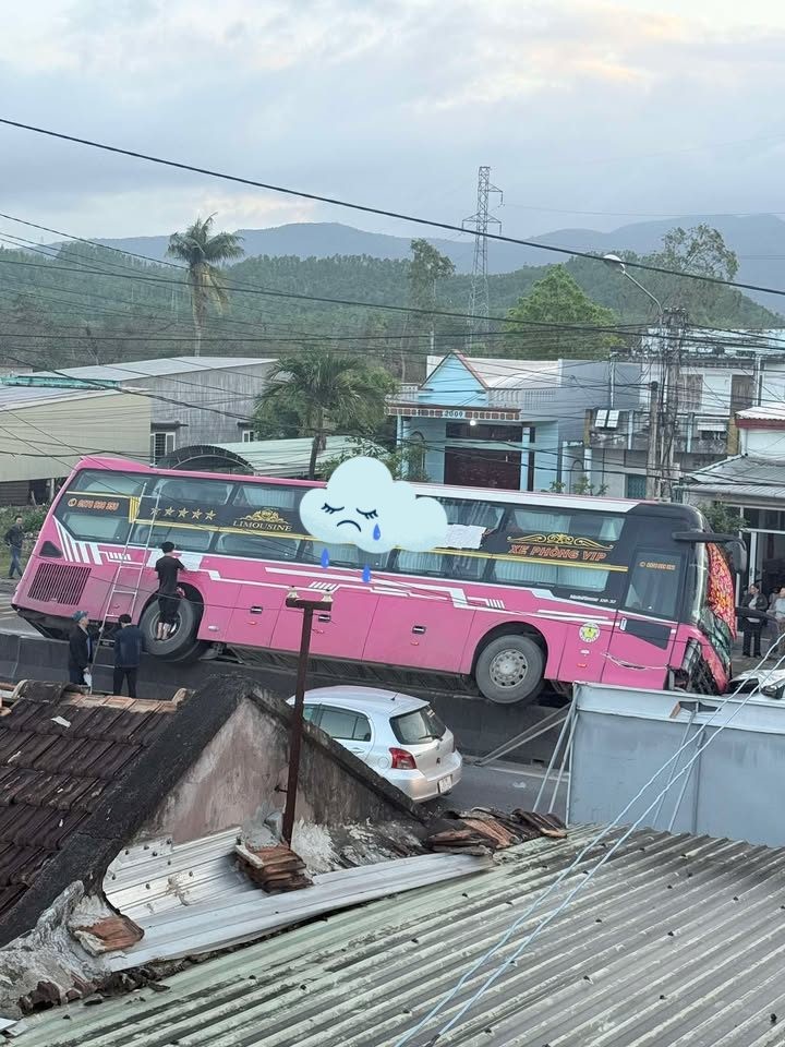 Tổng hợp tin tức tai nạn giao thông mới nhất ngày hôm nay 12/2/2026