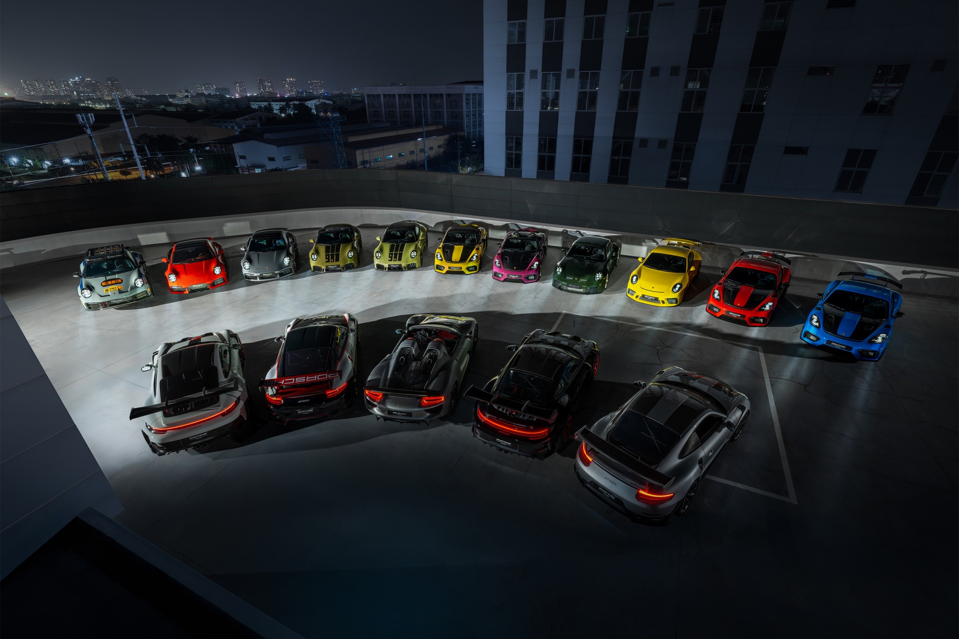 Porsche mang dàn 911 và 718 hiệu suất trở lại Việt Nam