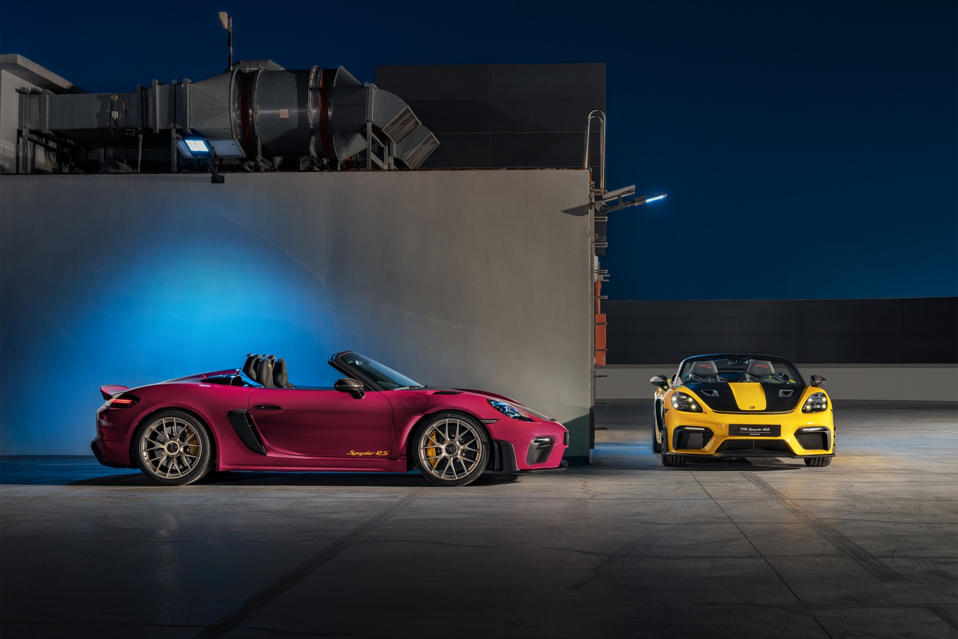 Porsche mang dàn 911 và 718 hiệu suất trở lại Việt Nam