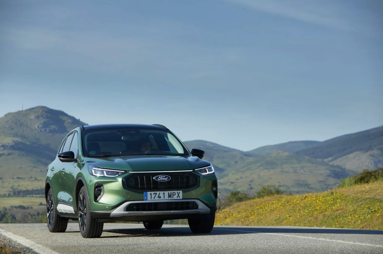 Ford Escape ra mắt bản 2026 với loạt nâng cấp đáng chú ý