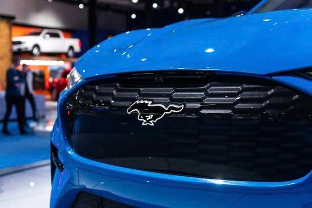 Tết Bính Ngọ, nhắc những 'chú ngựa' nổi tiếng trong làng xe