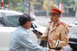 Gần 2.500 trường hợp vi phạm nồng độ cồn bị xử lý trong ngày Mùng 1 Tết Bính Ngọ