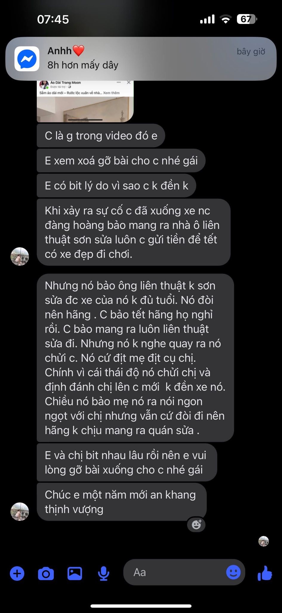 Kéo xe hàng không đúng quy định va chạm với ô tô dừng đỗ ven đường