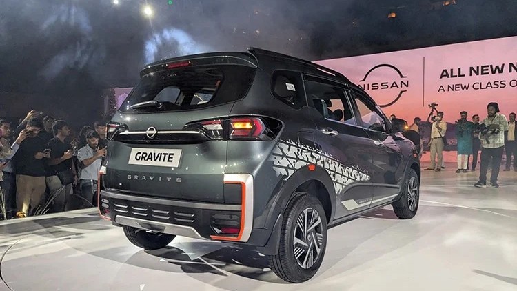 Nissan Gravite ra mắt, MPV 7 chỗ cỡ trung hướng tới gia đình trẻ Nissan Gravite ra mắt, MPV 7 chỗ cỡ trung hướng tới gia đình trẻ