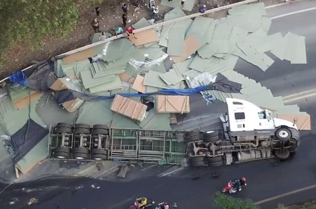 Tổng hợp tin tức tai nạn giao thông mới nhất ngày hôm nay 25/2/2026 Tổng hợp tin tức tai nạn giao thông mới nhất ngày hôm nay 25/2/2026