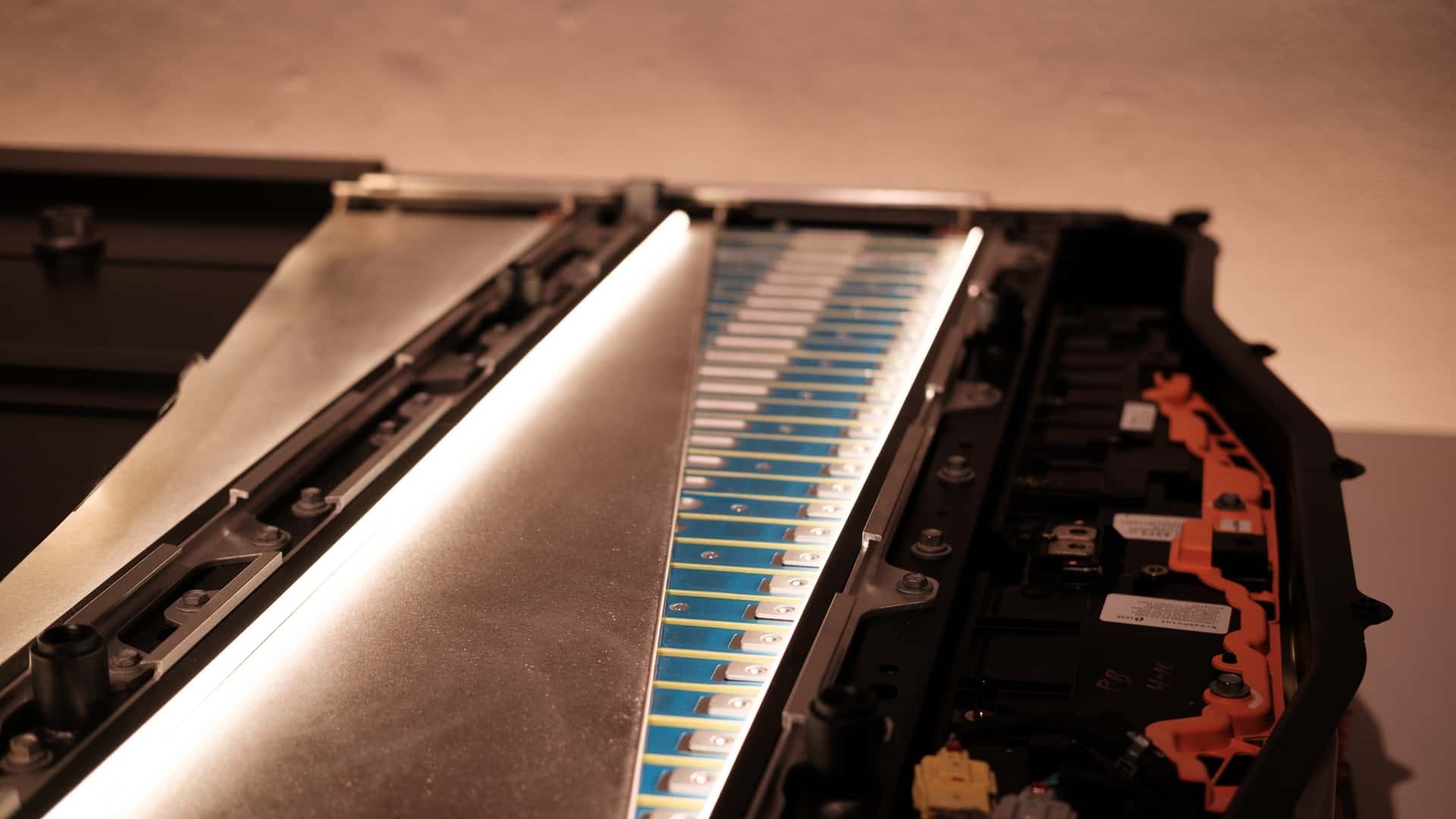 Khám phá các loại pin xe điện: Chi tiết từng hợp chất hóa học