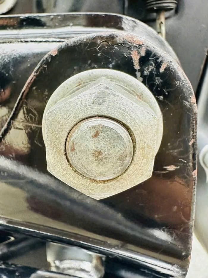 Honda 67 đời 1967 nguyên bản tại Gia Lai giá 2,2 tỷ đồng gây sốt