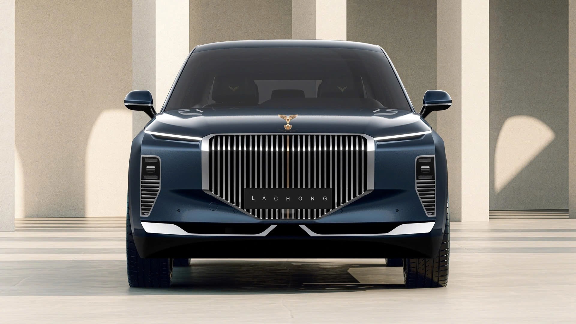 VinFast ra mắt hai xe siêu sang mới, trong đó có sedan điện đầu tiên