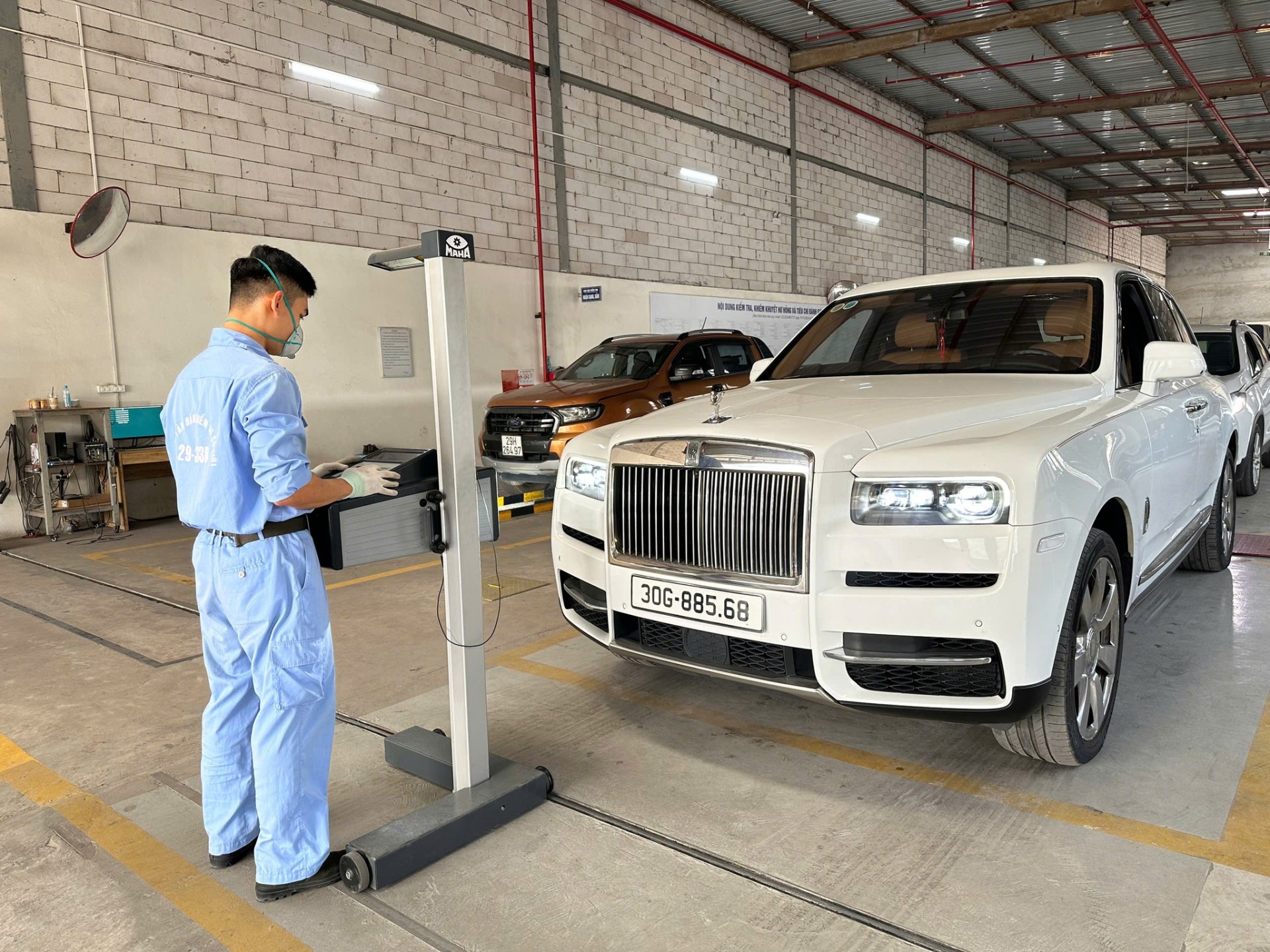 Đạp hết ga khi đăng kiểm theo quy trình mới từ 1/3 có làm hại xe, hư hỏng động cơ? Đạp hết ga khi đăng kiểm theo quy trình mới từ 1/3 có làm hại xe, hư hỏng động cơ?