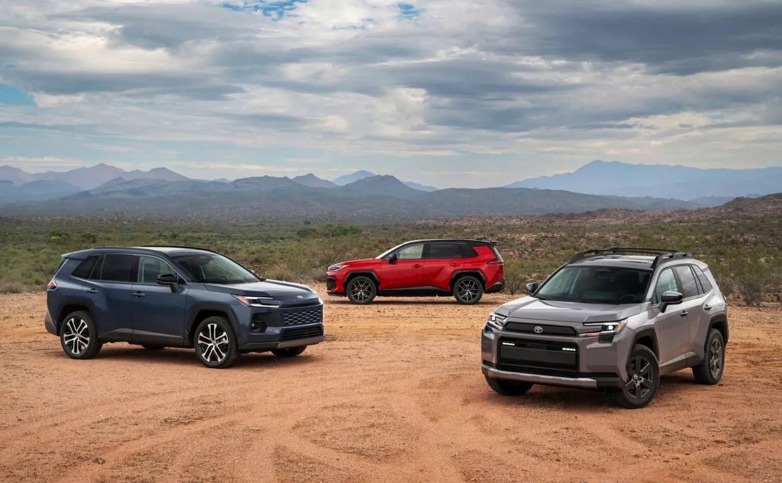 Toyota RAV4 sắp về Đông Nam Á được nhiều chờ đón do đang có giá rẻ hơn trước, dù thông số mạnh hơn