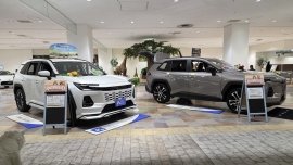 Toyota hụt nhịp toàn cầu, RAV4 và Trung Đông là nguyên nhân