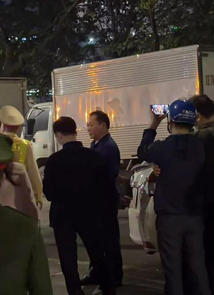 Danh tính nam tài xế gây tai nạn liên hoàn trên phố Nguyễn Chánh, Hà Nội