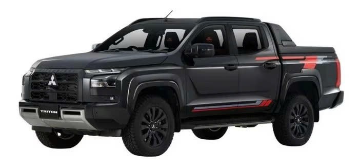 Mitsubishi Triton Championship Edition trình làng kỷ niệm chiến thắng AXCR