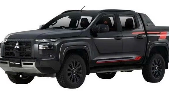 Mitsubishi Triton Championship Edition trình làng kỷ niệm chiến thắng AXCR