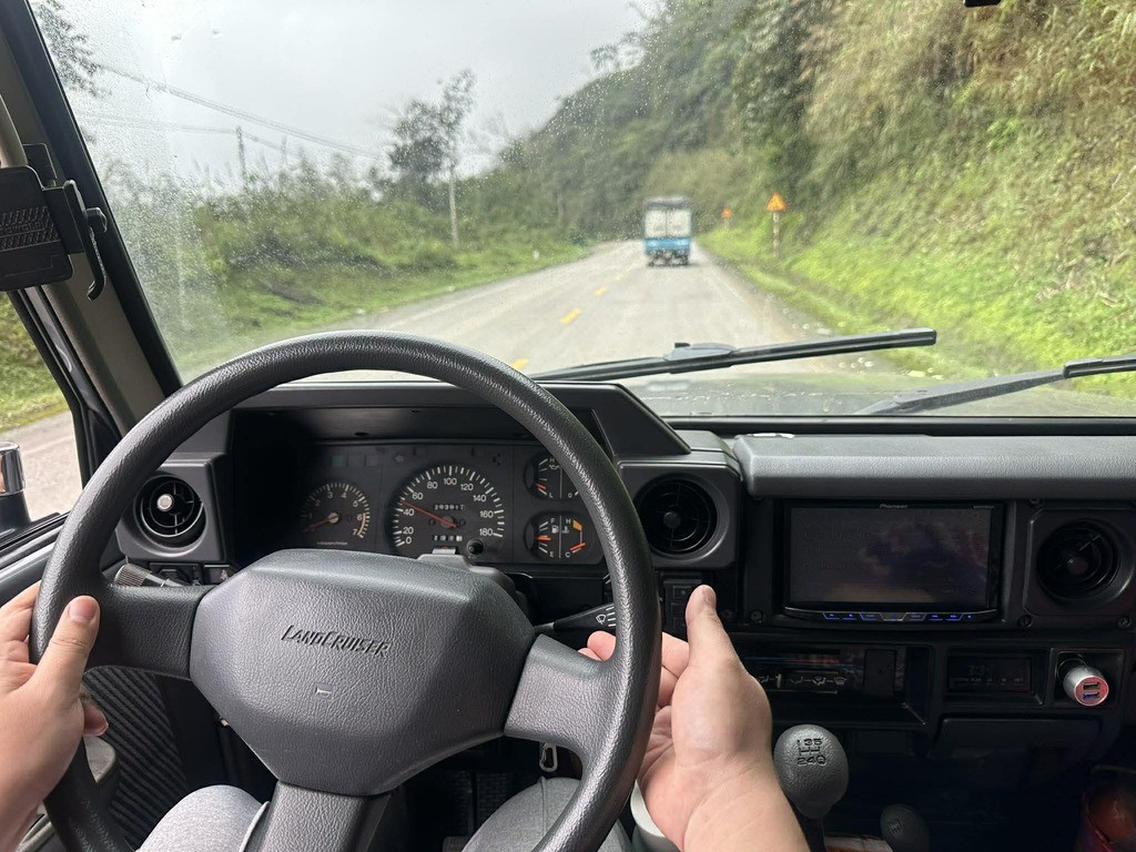 Land Cruiser RJ77 36 năm tuổi giá 1 tỷ gây sốt, minh chứng cho sự bền bỉ, giữ giá của Toyota