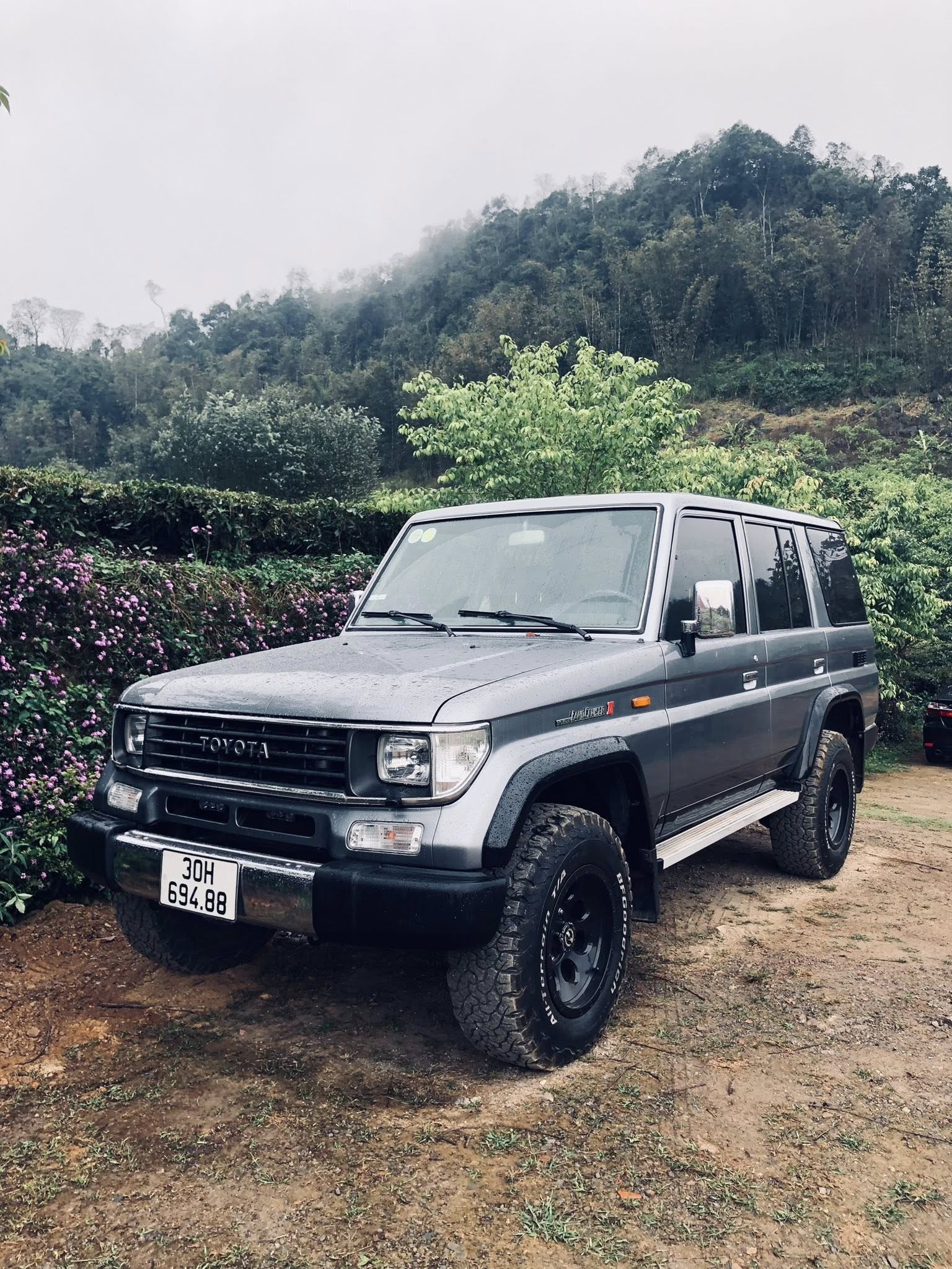 Land Cruiser RJ77 36 năm tuổi giá 1 tỷ gây sốt, minh chứng cho sự bền bỉ, giữ giá của Toyota