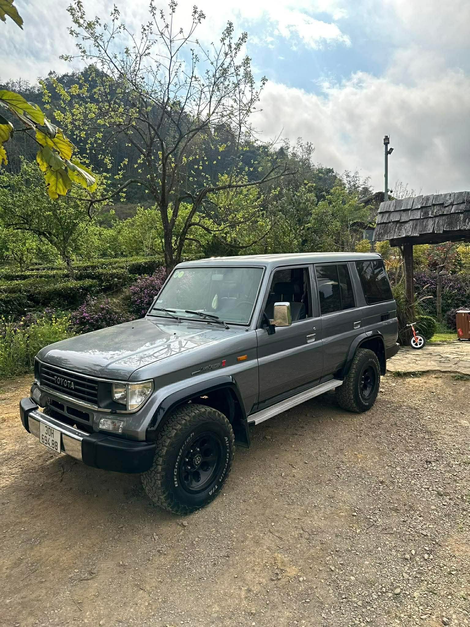 Land Cruiser RJ77 36 năm tuổi giá 1 tỷ gây sốt, minh chứng cho sự bền bỉ, giữ giá của Toyota