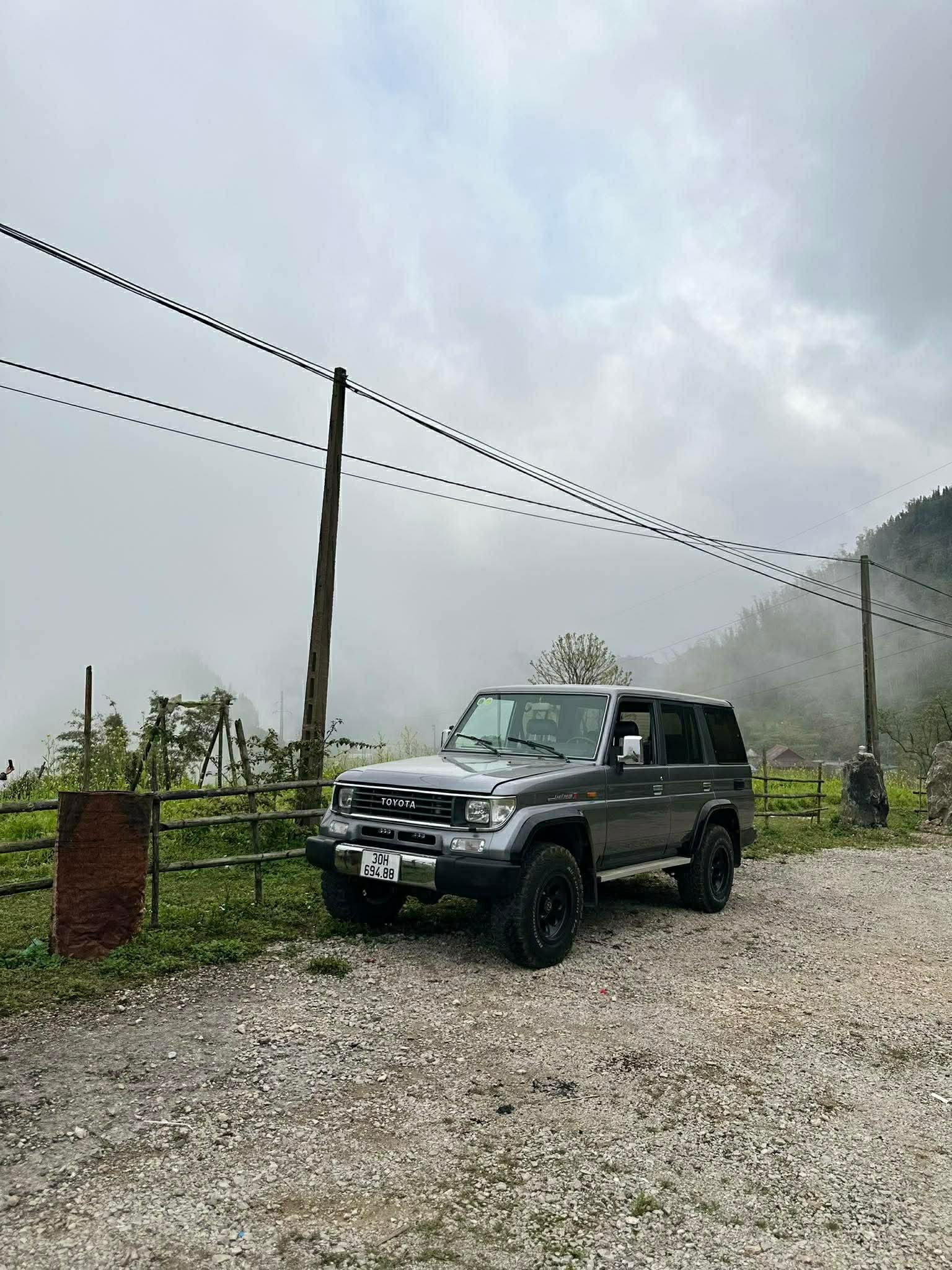 Land Cruiser RJ77 36 năm tuổi giá 1 tỷ gây sốt, minh chứng cho sự bền bỉ, giữ giá của Toyota