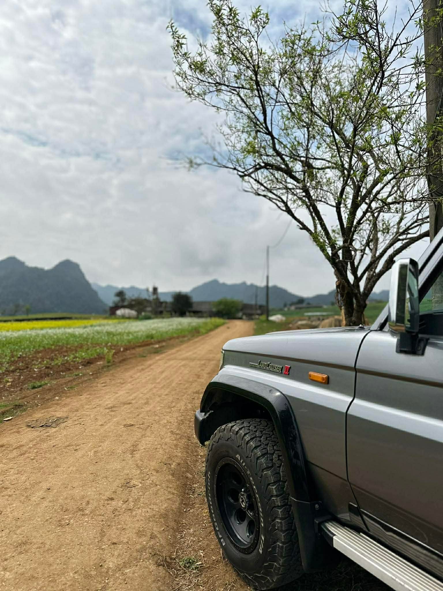 Land Cruiser RJ77 36 năm tuổi giá 1 tỷ gây sốt, minh chứng cho sự bền bỉ, giữ giá của Toyota