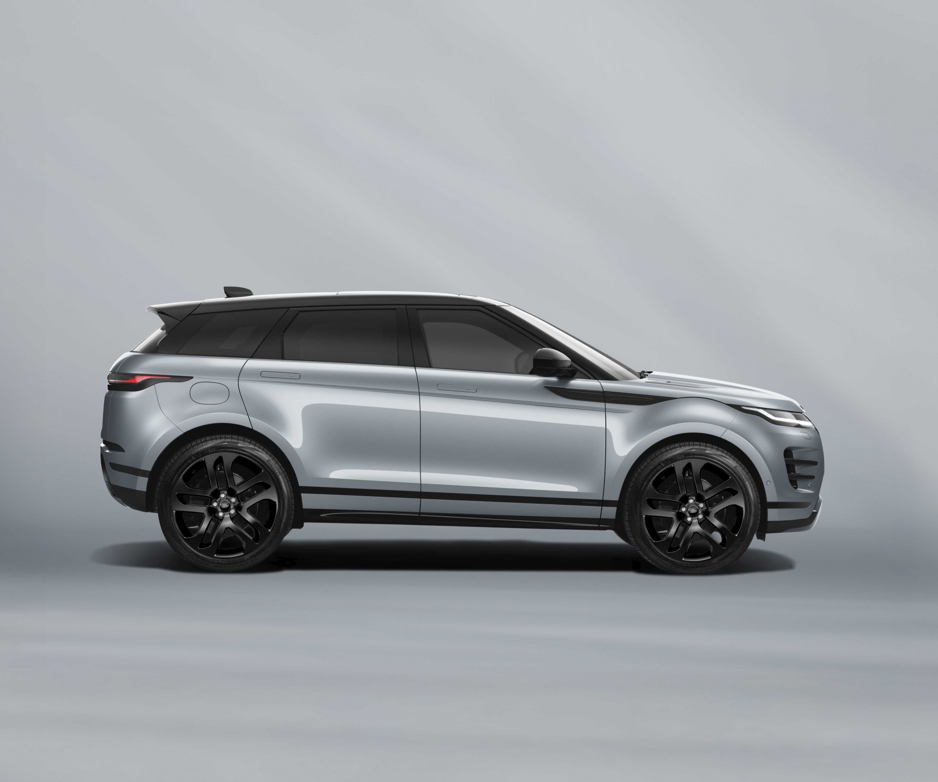 Range Rover Evoque 26.5MY ra mắt tại Việt Nam, mức giá khoảng 2,96 tỷ đồng