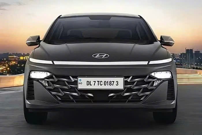 Hyundai Accent 2026 ra mắt, giá quy đổi từ 313 triệu đồng, nhiều trang bị đáng chú ý