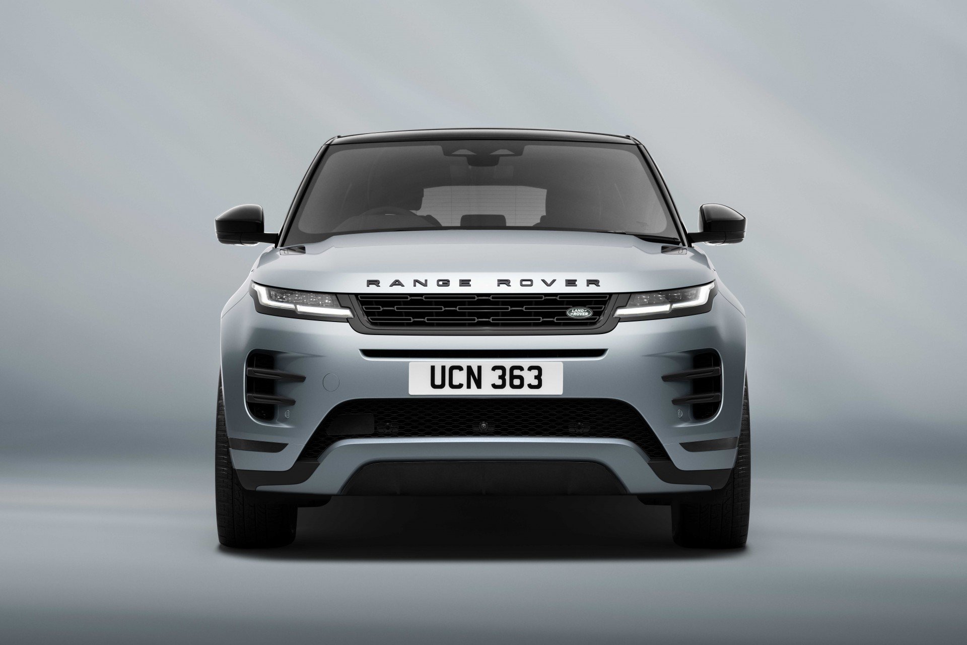 Range Rover Evoque 26.5MY ra mắt tại Việt Nam, mức giá khoảng 2,96 tỷ đồng