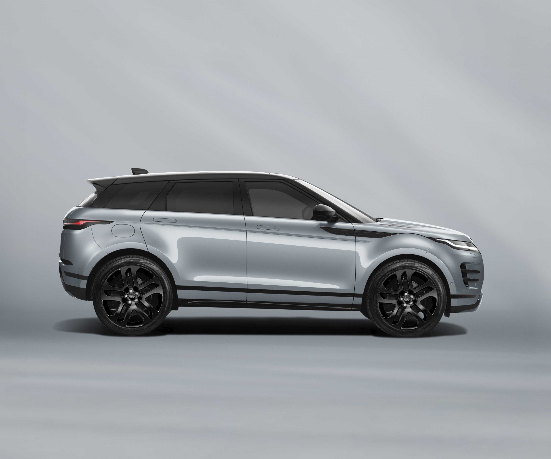Range Rover Evoque 26.5MY ra mắt tại Việt Nam, mức giá khoảng 2,96 tỷ đồng