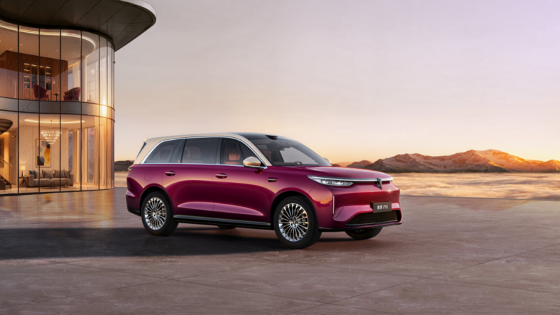 GWM Wey V9X ra mắt với định vị SUV hạng sang, cấu hình 6 chỗ kèm hệ truyền động PHEV